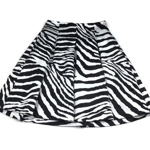 Express Design Studios Zebra Print Skirt sz. 8